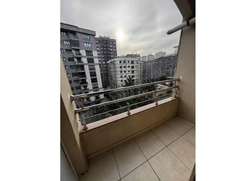 İSTANBUL KADIKÖY ERENKÖY ÖMERPAŞA DA 7.KAT 130 M2 KOMBİLİ MASRAFSIZ 18.450.000