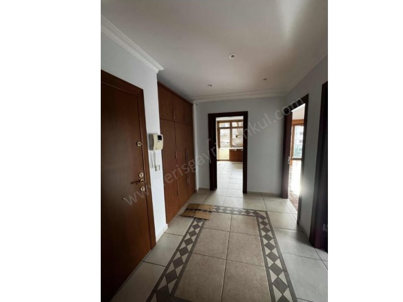 İSTANBUL KADIKÖY ERENKÖY ÖMERPAŞA DA 7.KAT 130 M2 KOMBİLİ MASRAFSIZ 18.450.000