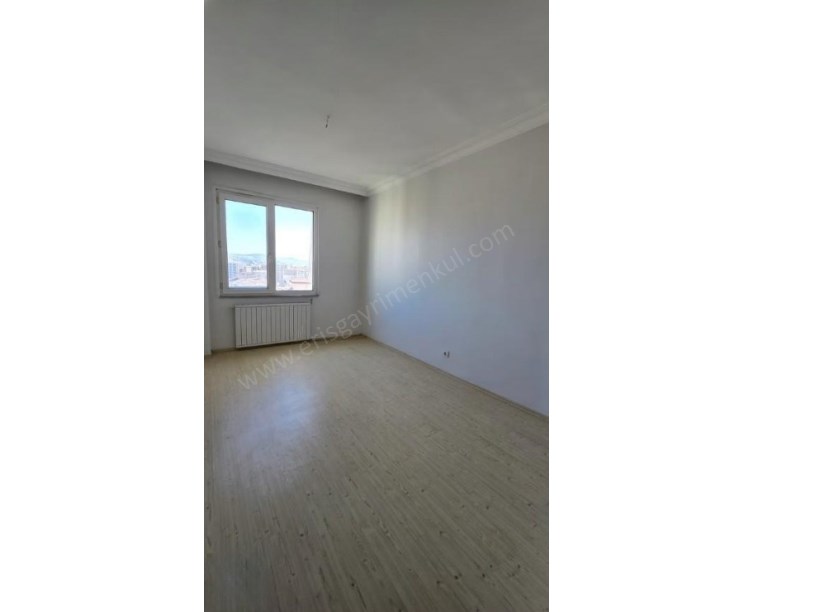 İSTANBUL KADIKÖY KOZYATAĞINDA ADA MANZARALI 3+1 SATILIK DAİRE