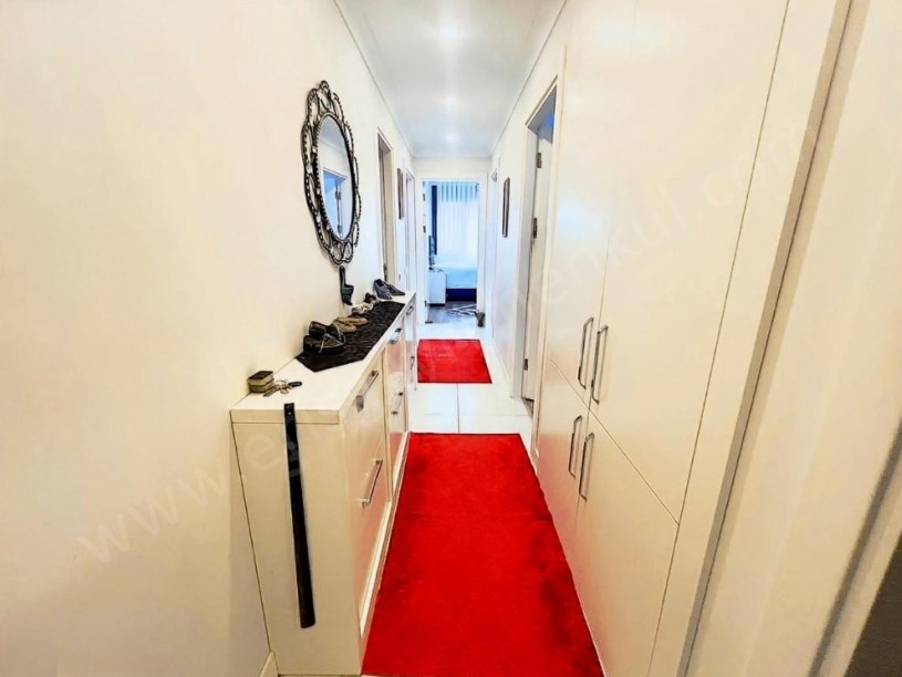 SUADİYEDEN MİNİBÜSE YAKIN PRESTİJLİ BİNADA 85 NET KÖŞE ! MAL SAHİBİ İKAMET ETMEKTEDİR