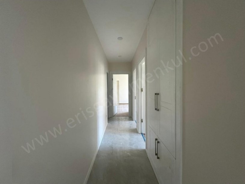 İSTANBUL KADIKÖY ERENKÖY YESARİ ASIM ARSOY DA SATILIK 2+1 DAİRE