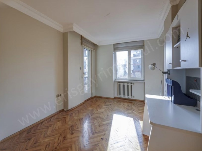 İSTANBUL KADIKÖY Bostancıda 107 m² NET, Boş 3+1   Marmaraya Yakın