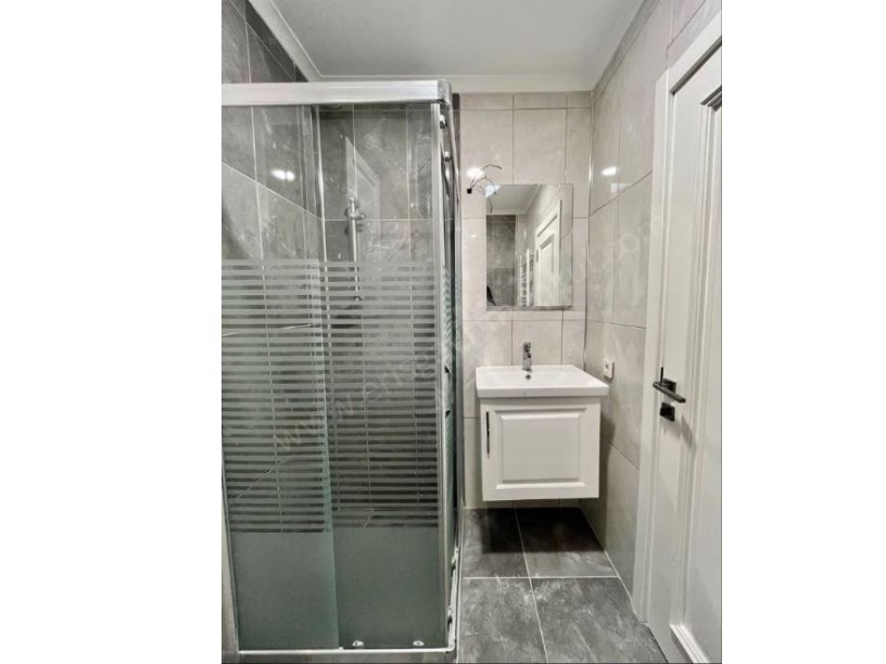 19 MAYIS MAH. 5 YAŞINDA KAPALI OTOPARKLI BİNADA ÖZEL MİMARİ DEKORLU 4+1 DAİRE