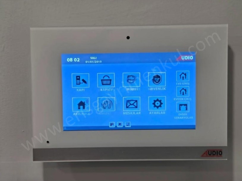 İSTANBUL KADIKÖY BOSTANCIDA SİTE İÇİNDE SIFIR, TAŞINMAYA MÜSAİT 2+1