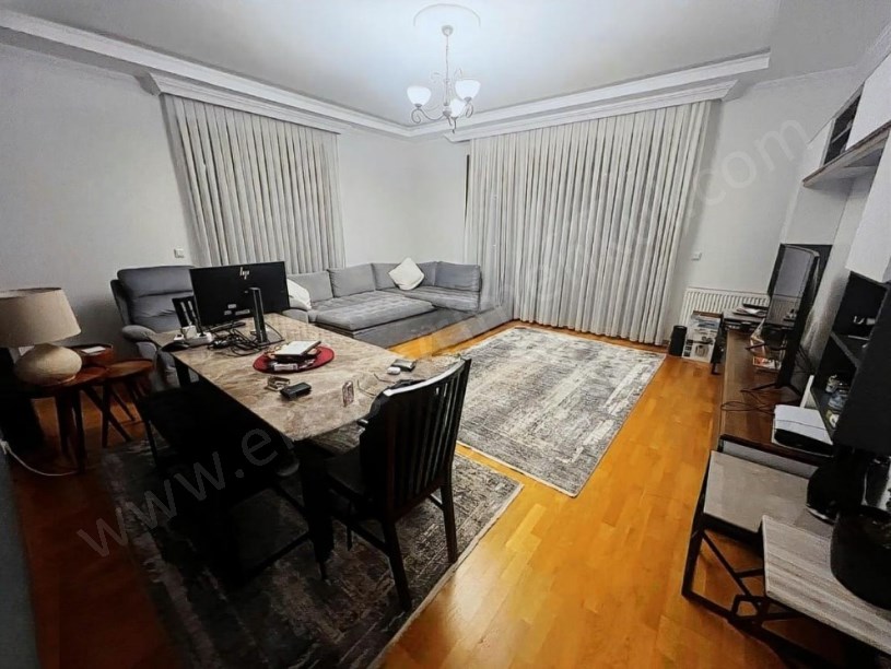 İSTANBUL KADIKÖY ERENKÖY DE  SATILIK 3+1