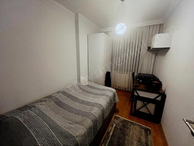 İSTANBUL KADIKÖY ERENKÖY DE  SATILIK 3+1