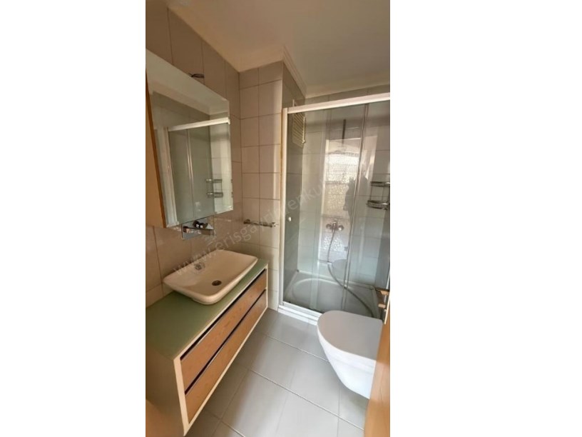 İSTANBUL KADIKÖY SUADİYE EMİN ALİ PAŞA CADDESİNDE 260 m2 3+2 DUBLEX DAİRE