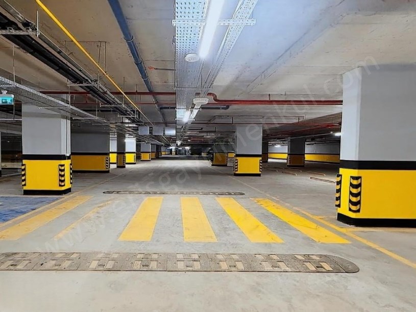 İSTANBUL KADIKÖY KAZASKERDE ANAHTAR TESLİM DENİZ MANZARALI SATILIK 3+1