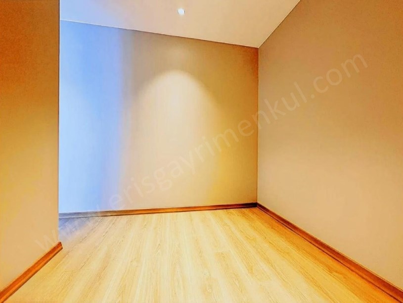 İSTANBUL KADIKÖY Kozyatağında Satılık Sıfır 3+1 Daire 