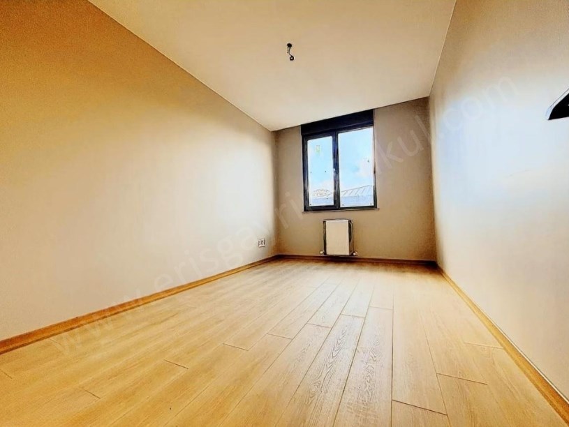 İSTANBUL KADIKÖY Kozyatağında Satılık Sıfır 3+1 Daire 