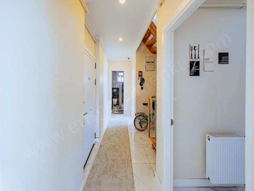 İSTANBUL KADIKÖY KOZYATAĞI İNÖNÜ CADDESİNDE SATILIK 4+1 DUBLEX