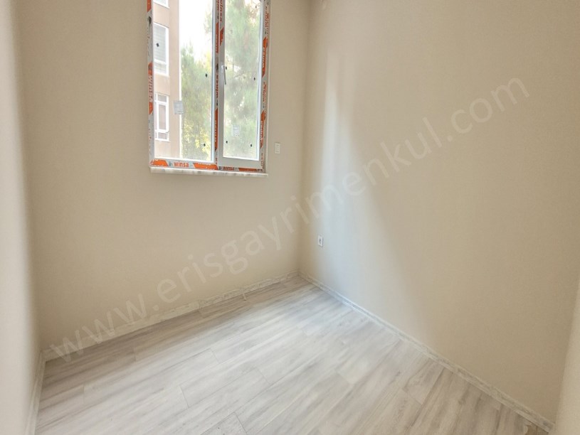 KOZYATAĞI 724 GÜVENLİK YENİ BİNADA YERDEN ISITMALI 75M2 2+1 DAİRE KADIKÖY İSTANBUL