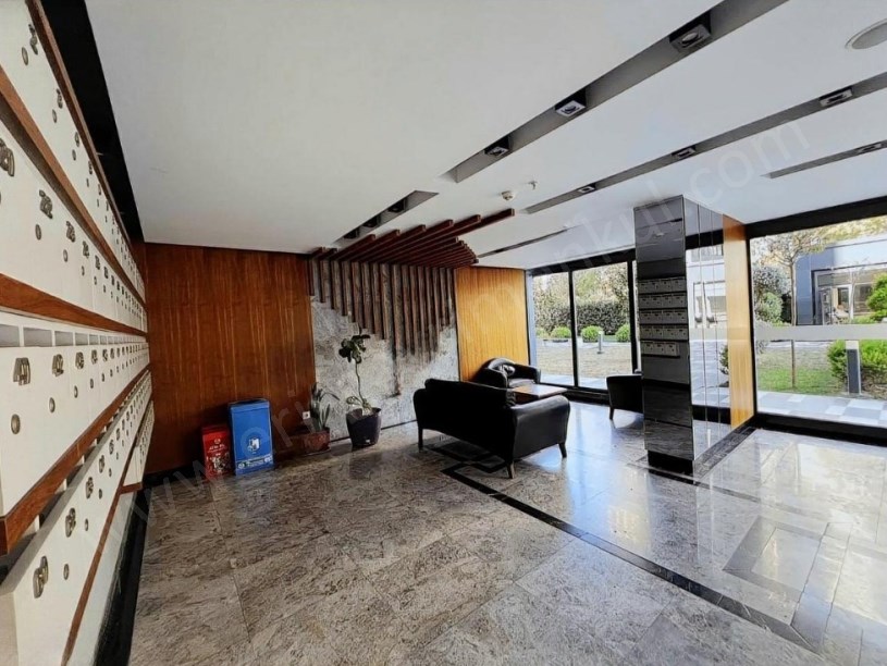 İSTANBUL SUADİYE DE  ( Boş ) 3+1 Satılık Daire