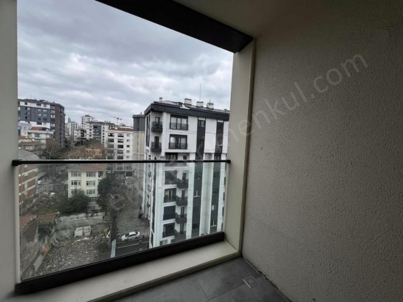 İSTANBUL SUADİYE DE  ( Boş ) 3+1 Satılık Daire