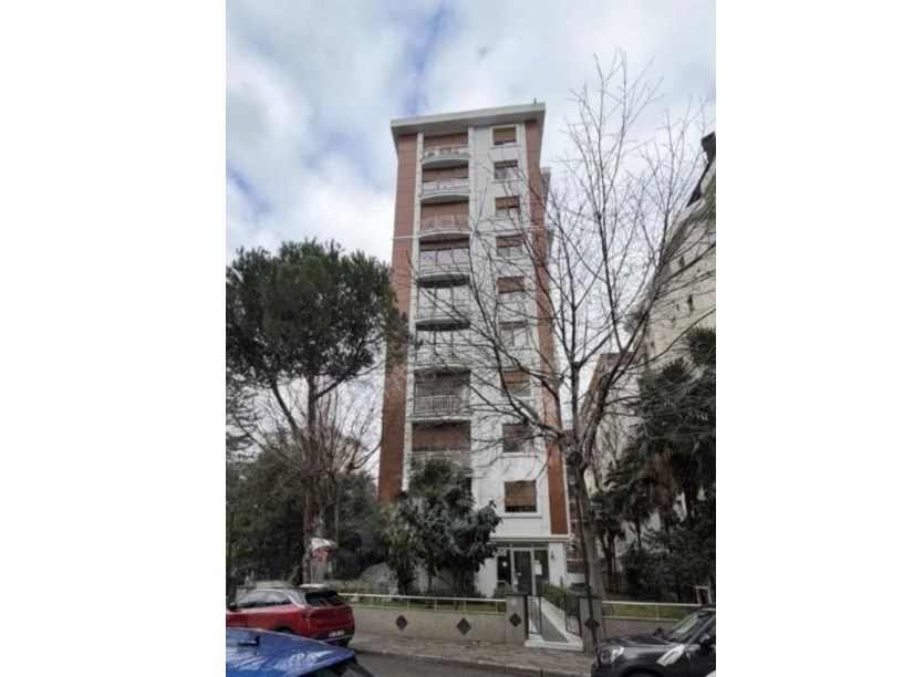 İSTANBUL KADIKÖY ERENKÖY tren istasyonunda SATILIK 3+1