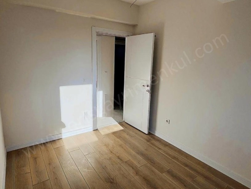 İSTANBUL KADIKÖY Kozyatağında Satılık 60 m2 Net 2+1 Daire