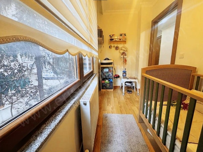 İSTANBUL Kadıköy Kozyatağanda 5.Yıllık Bina Boş 2+1 Balkonlu