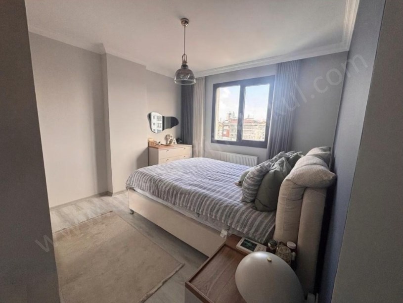 İSTANBUL KADIKÖY Kozyatağında Satılık 2+1, 70m² Net, Tamamiyle Önü Açık Ferah..