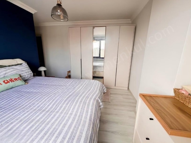 İSTANBUL KADIKÖY Kozyatağında Satılık 2+1, 70m² Net, Tamamiyle Önü Açık Ferah..