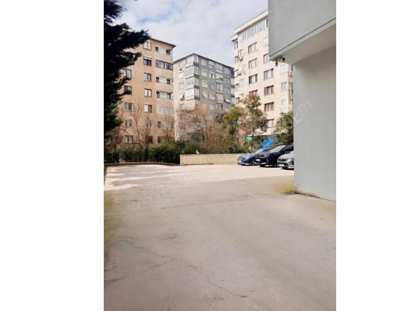 İSTANBUL KADIKÖY KOZYATAĞINDA Deniz Manzaralı, Teraslı, 14. Kat 2+1 Satılık Daire