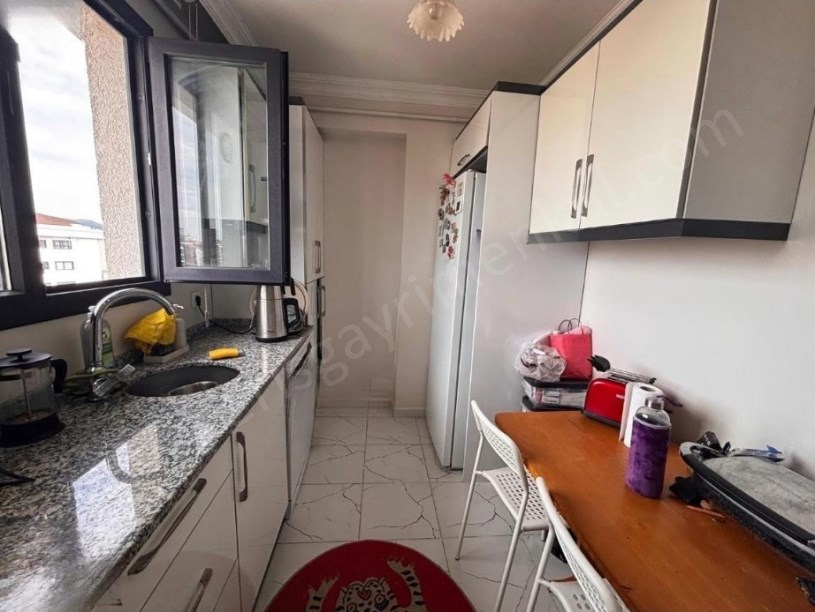 İSTANBUL KADIKÖY KOZYATAĞINDA Deniz Manzaralı, Teraslı, 14. Kat 2+1 Satılık Daire