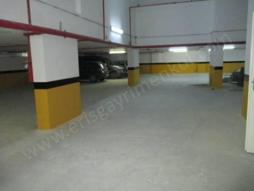 İSTANBUL KADIKÖY KOZYATAĞINDA SATILIK MİNİBÜSE VE MARMARAYA YAKIN 3+1 DAİRE