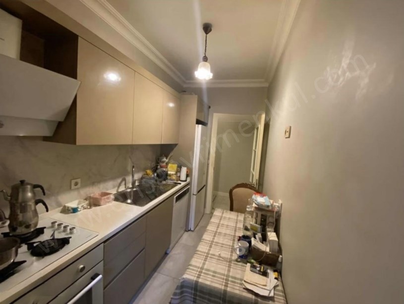 İSTANBUL KADIKÖY  Kozyatağı Kozzy AVMye Yakın 2+1 65 m2 Net