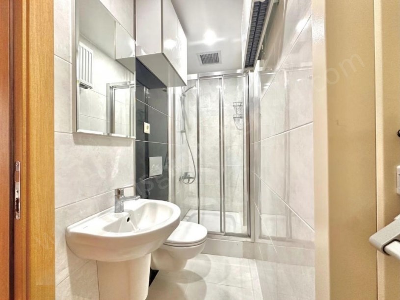 İSTANBUL KADIKÖY KOZYATAĞI 19 MAYISTA MERKEZİ KONUMDA SATILIK DAİRE