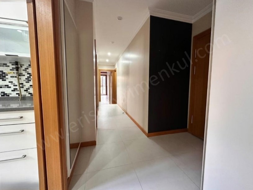 İSTANBUL KADIKÖY KOZYATAĞI 19 MAYISTA MERKEZİ KONUMDA SATILIK DAİRE