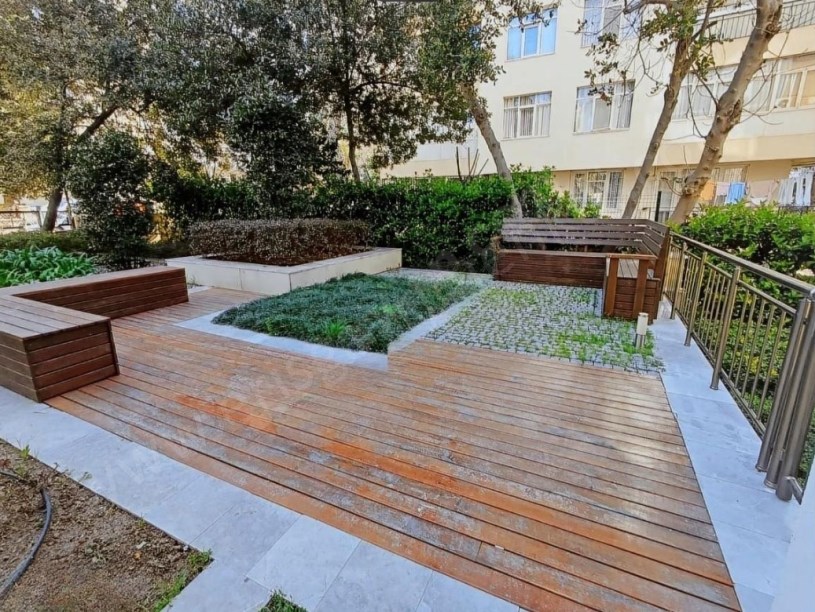 İSTANBUL KADIKÖY GÖZTEPE  3+1 GENİŞ BALKONLU SATILIK DAİRE