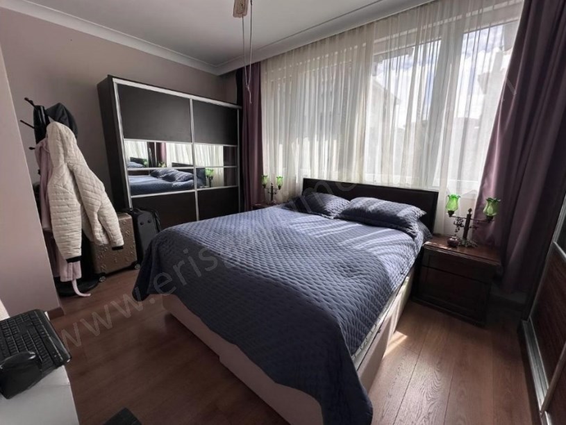 İSTANBUL KADIKÖY SUADİYE FERİDE GEÇİTİNDE 95m2 2+1 BALKONLU ULTRA LÜKS