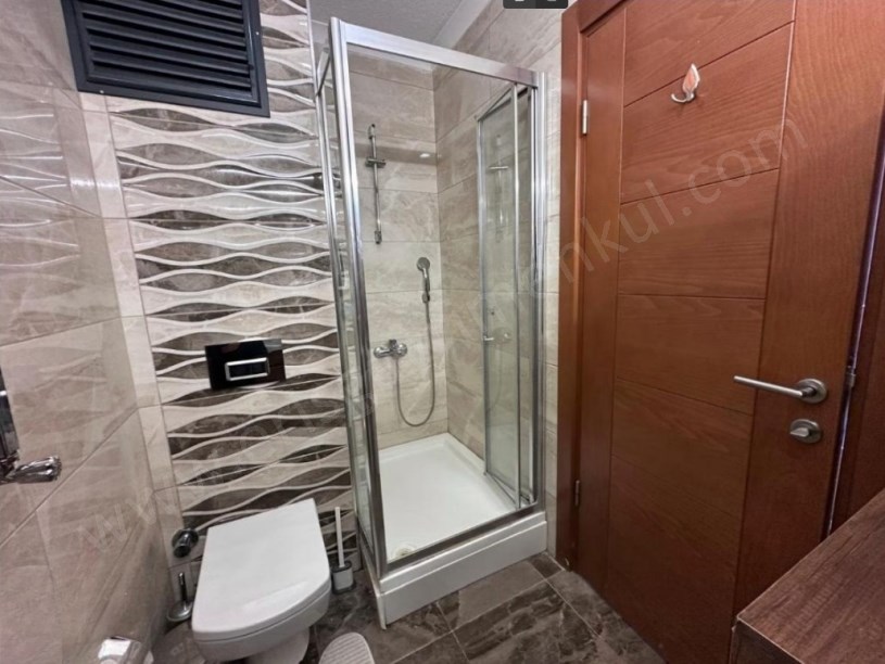 İSTANBUL KADIKÖY SUADİYE FERİDE GEÇİTİNDE 95m2 2+1 BALKONLU ULTRA LÜKS