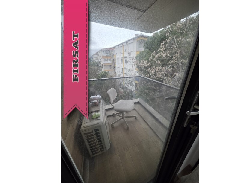 ACIBADEMİN MERKEZİ KONUMUNDA TERASLI DUBLEKS 2+1 ÇİFT BANYOLU