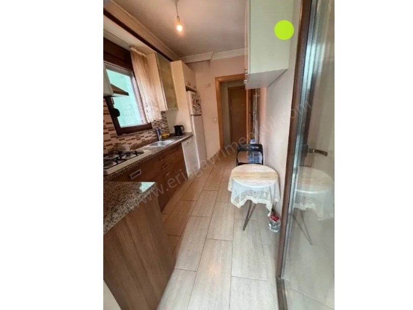 İSTANBUL KADIKÖY SATILIK 3+1 SAHRAYICEDİT METRO YANI 11 YAŞ ARAKAT BALKON OTOPARK