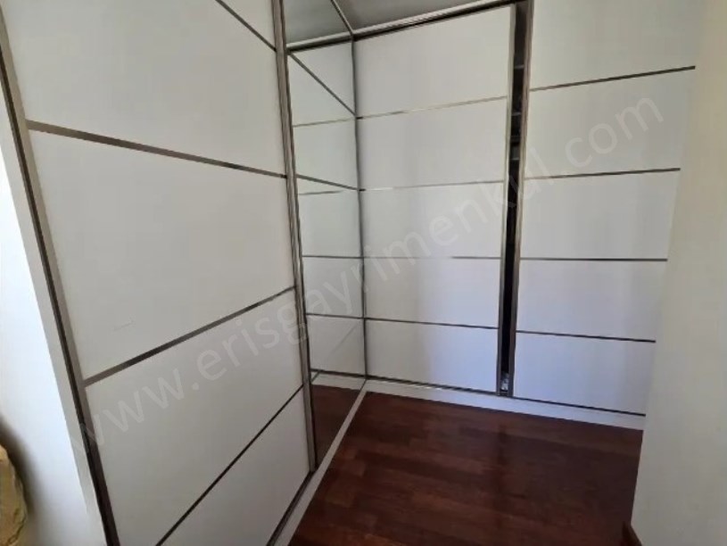 İSTANBUL KADIKÖY Caddebostan Bağdat Caddesine 8.Binada Satılık Daire
