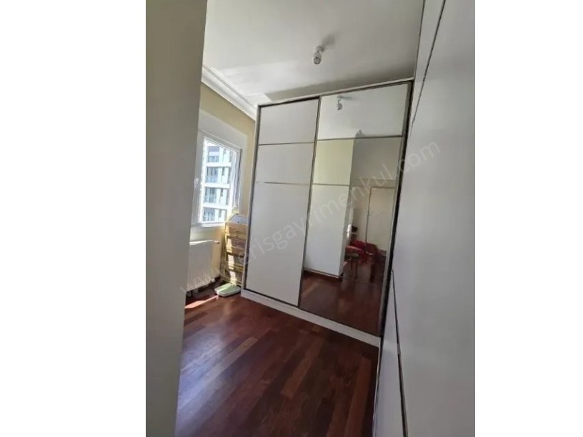 İSTANBUL KADIKÖY Caddebostan Bağdat Caddesine 8.Binada Satılık Daire