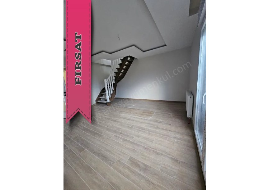İSKANLI ASANSÖRLÜ KAPALI OTOPARKLI SIFIR BİNADA TERASLI 4+2 DUBLEX DAİRE MALTEPE İSTANBUL