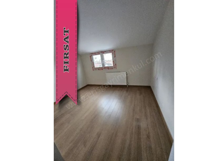 İSKANLI ASANSÖRLÜ KAPALI OTOPARKLI SIFIR BİNADA TERASLI 4+2 DUBLEX DAİRE MALTEPE İSTANBUL