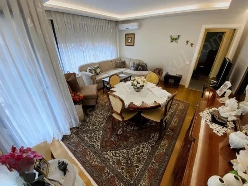  KOZYATAĞINDA HAVUZLU BALKONLU PRESTİJLİ  3+1 SATILIK FIRSAT DAİRE 