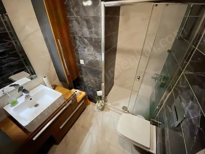  KOZYATAĞINDA HAVUZLU BALKONLU PRESTİJLİ  3+1 SATILIK FIRSAT DAİRE 