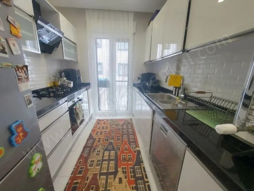 19 MAYIS MAH. DE KOZZY AVM YAKINI ISI PAY ÖLÇERLİ 125 M2 3+1 DAİRE