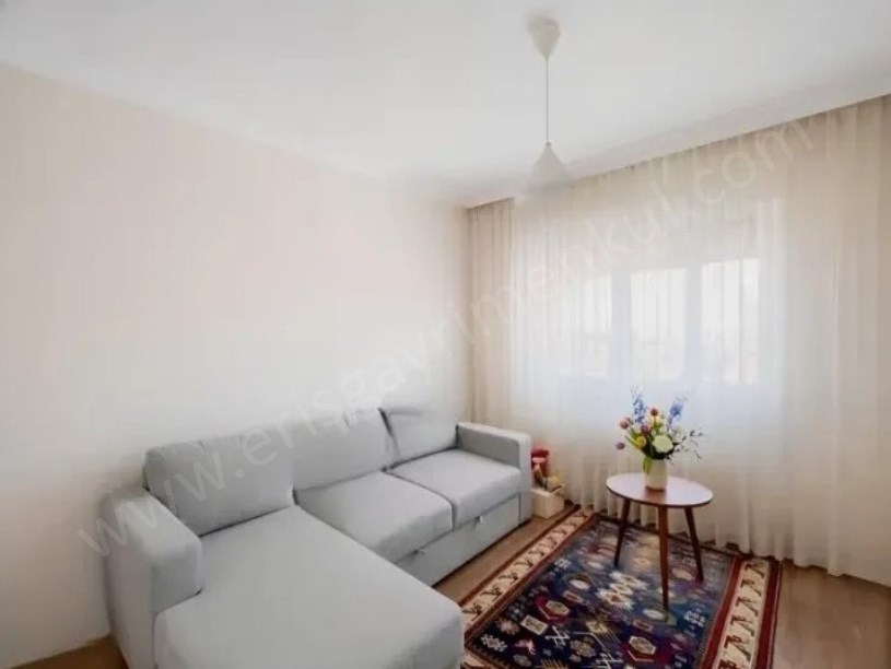 İSTANBUL KADIKÖY KOZYATAĞIINDA, 2 + 1, METROYA VE HASTANEYE YAKIN, YENİ BİNA