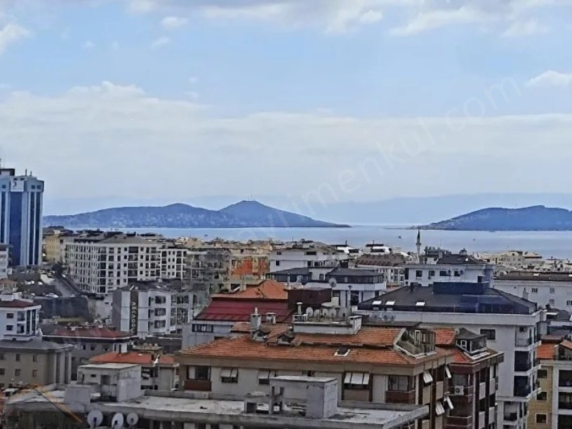 İSTANBUL KADIKÖY BOSTANCI PROF. ALİ NİHAT TARLAN CAD. DENİZ MANZARALI SATILIK 3+1