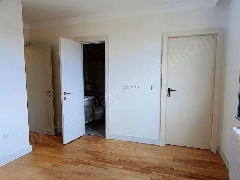 İSTANBUL KADIKÖY BOSTANCI PROF. ALİ NİHAT TARLAN CAD. DENİZ MANZARALI SATILIK 3+1