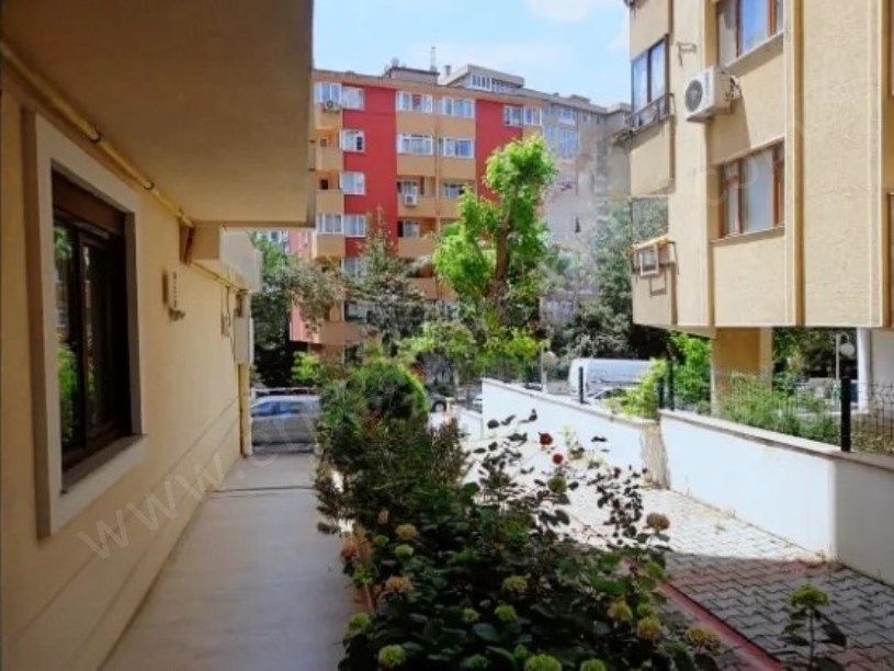 İSTANBUL KADIKÖY ZİRVEDEN BOSTANCIDA METROYA YAKIN 2+1 85 M2 NET SATILIK DAİRE