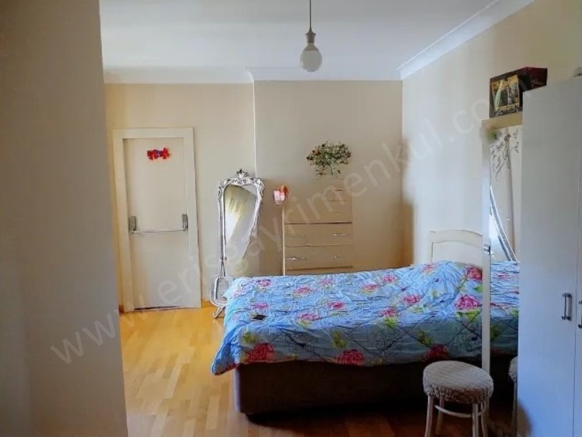 İSTANBUL KADIKÖY ZİRVEDEN BOSTANCIDA METROYA YAKIN 2+1 85 M2 NET SATILIK DAİRE