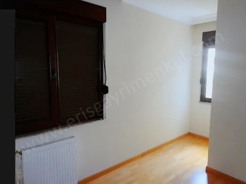 İSTANBUL KADIKÖY ZİRVEDEN BOSTANCIDA METROYA YAKIN 2+1 85 M2 NET SATILIK DAİRE
