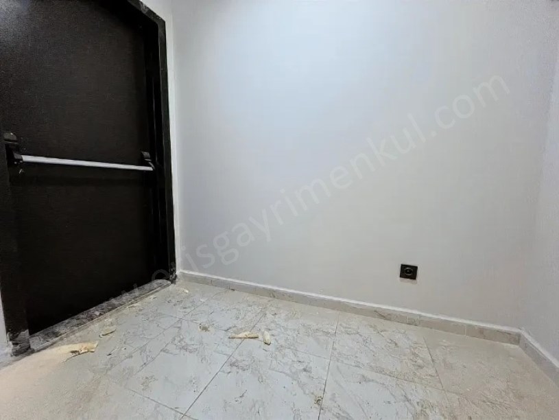 BOSTANCI MERKEZDE SIFIR AÇIK KAPALI OTOPARKLI BALKON EBEVEYN BANYO 115 M2 3+1 DAİRE