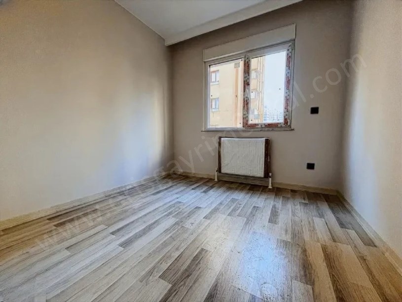 BOSTANCI MERKEZDE SIFIR AÇIK KAPALI OTOPARKLI BALKON EBEVEYN BANYO 115 M2 3+1 DAİRE