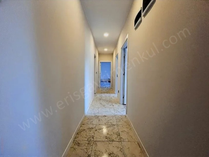 BOSTANCI MERKEZDE SIFIR AÇIK KAPALI OTOPARKLI BALKON EBEVEYN BANYO 115 M2 3+1 DAİRE